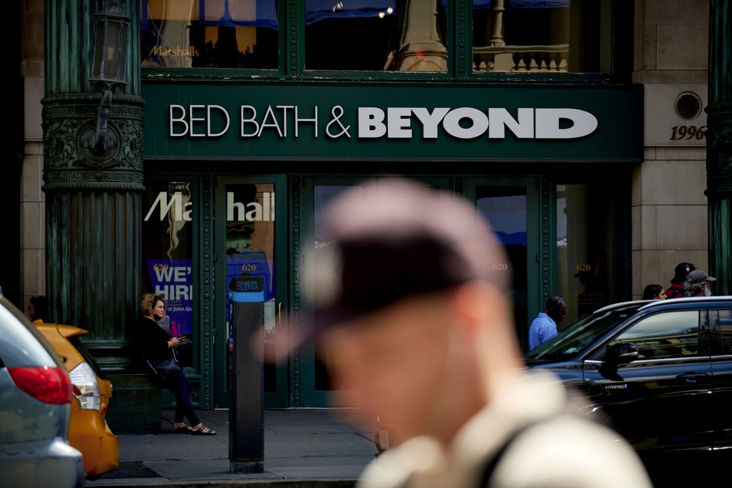 Bed Bath & Beyond announces store closures, layoffs in push to fix struggling business