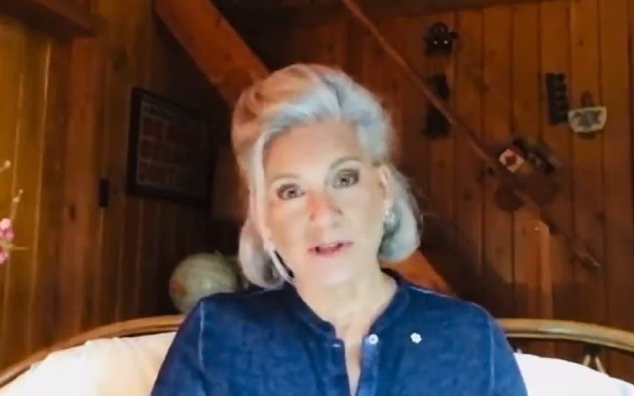 Firing of Canadian news anchor, reportedly due to gray hair, sparks controversy