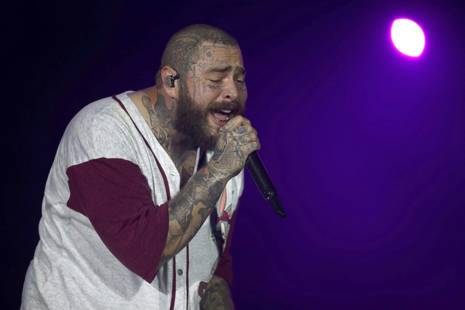 Post Malone hurt his ribs after falling into a hole on stage see thenews