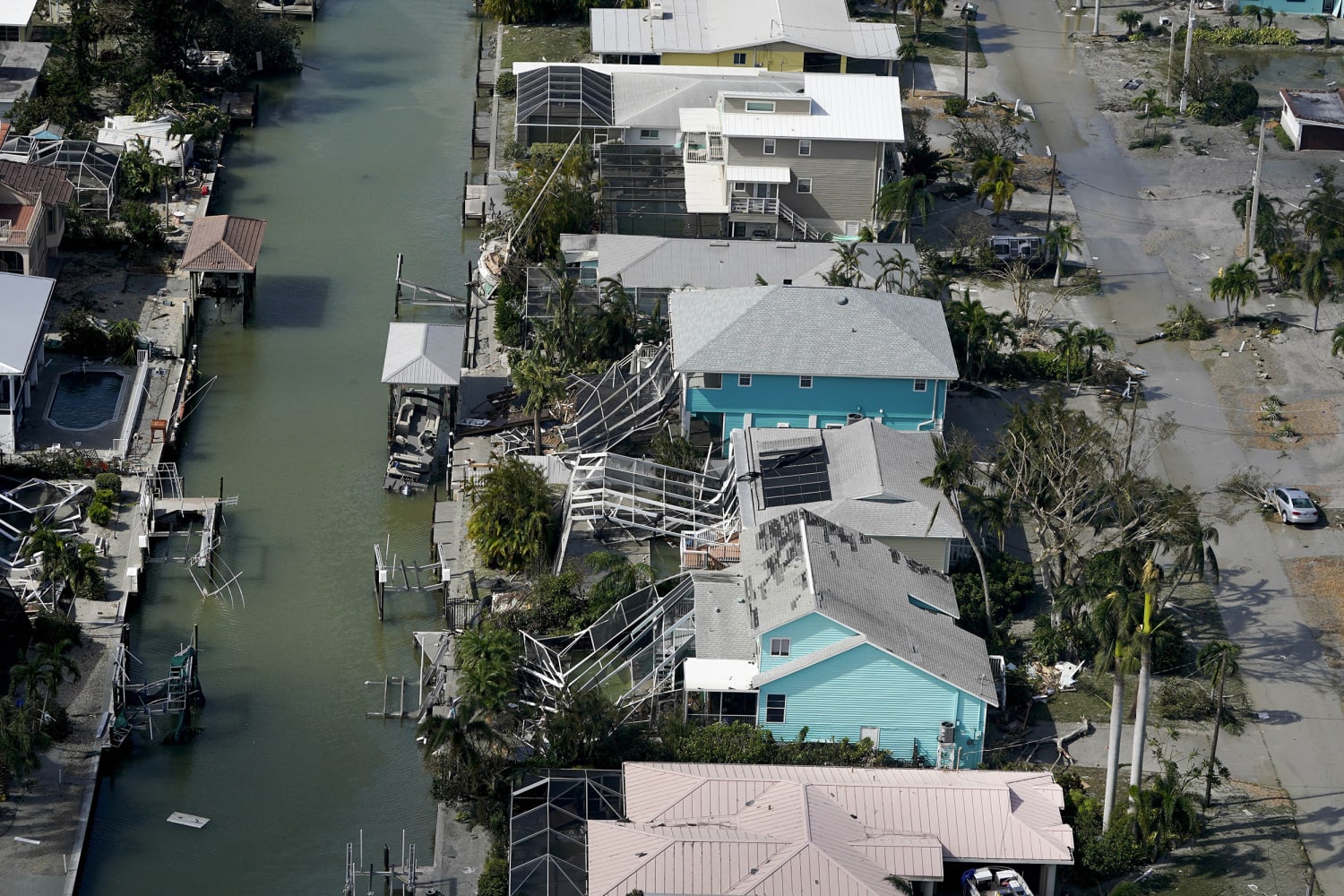 Hundreds of thousands of Florida homes lie in flood-risk areas not  recognized by FEMA's flood maps, research group says