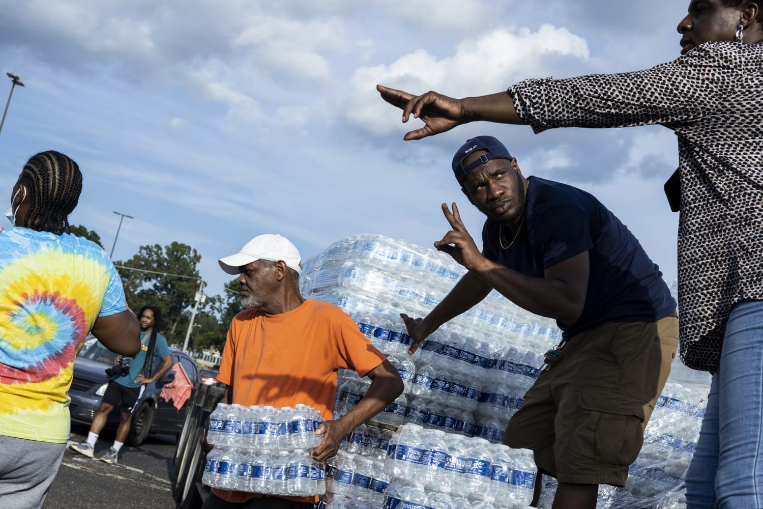 A Mississippi mom of 3 shares how water crisis is hurting her family