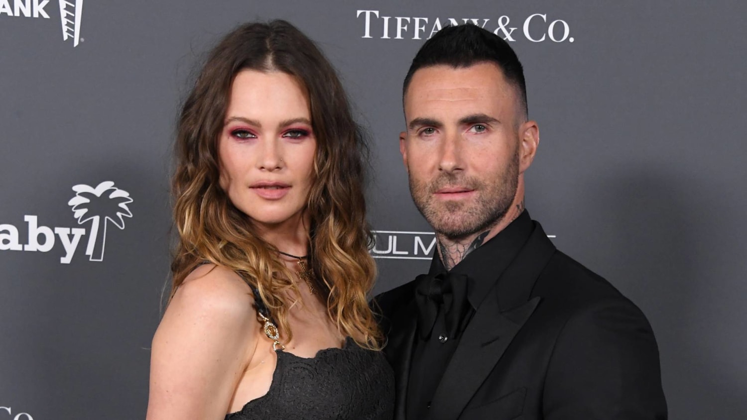 Adam Levine habla de supuesta infidelidad a Behati Prinsloo