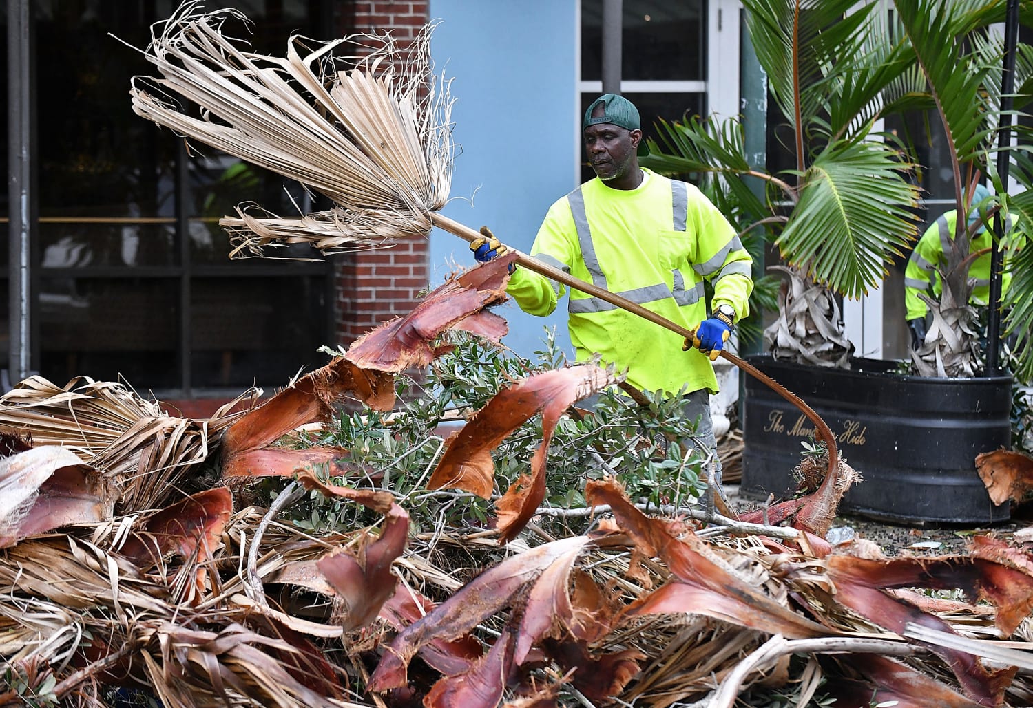 5 verified charities helping those impacted by Hurricane Ian