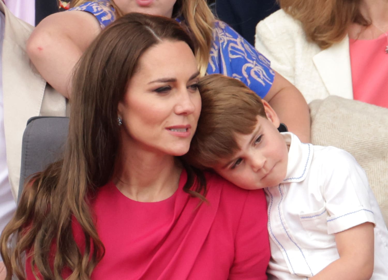 Kate Middleton Tearfully Reveals How Prince Louis Comforted Her After Queen’s Death In Viral