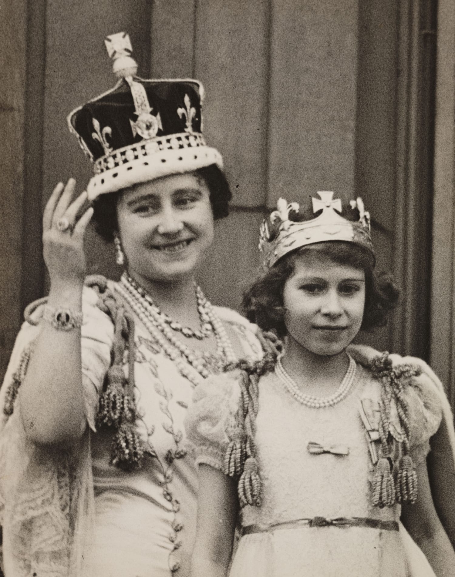 Who Becomes the King of England After Queen Elizabeth?