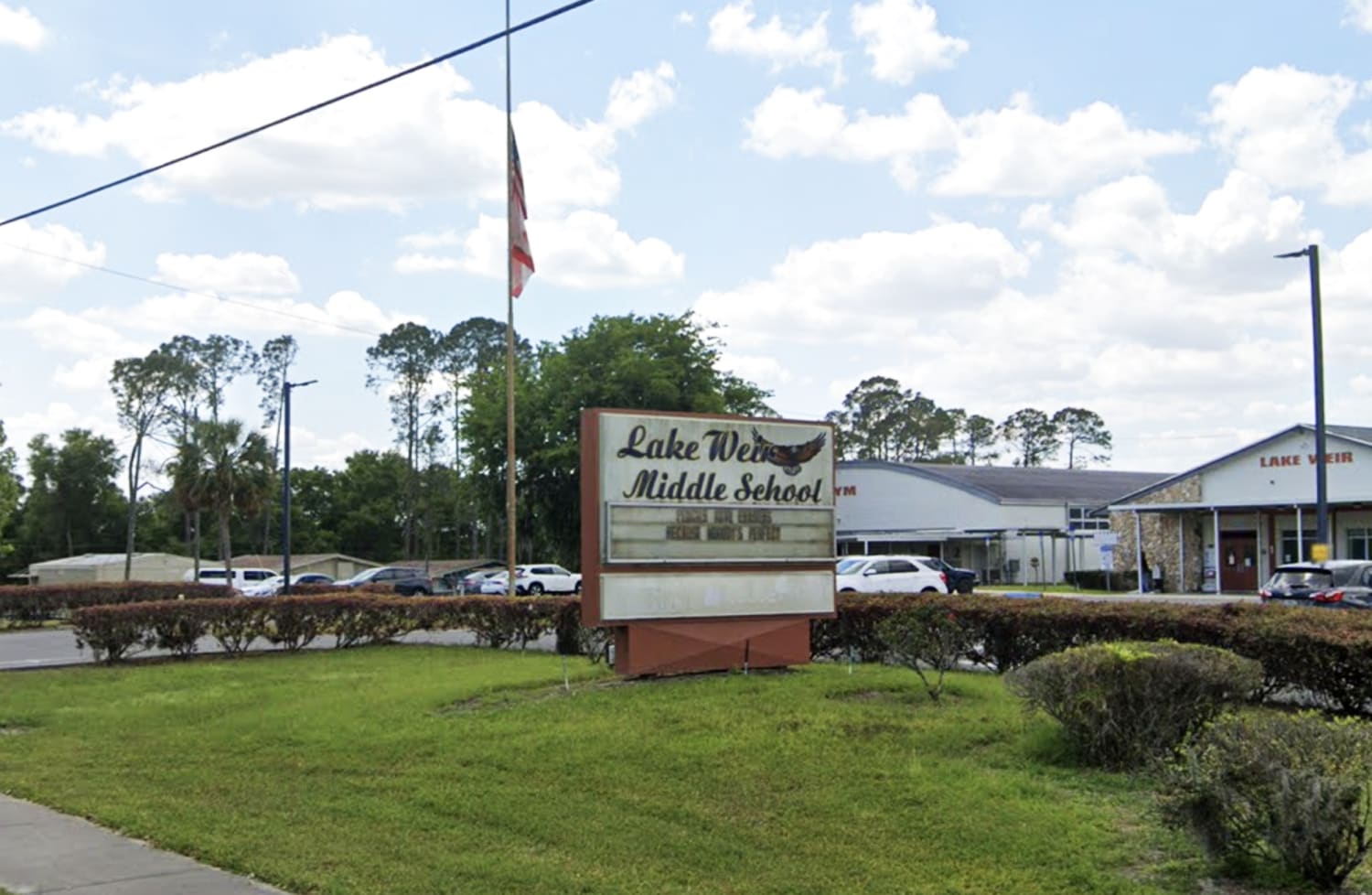 Florida student gives out $10K to classmates after allegedly stealing grandmother's savings, police say