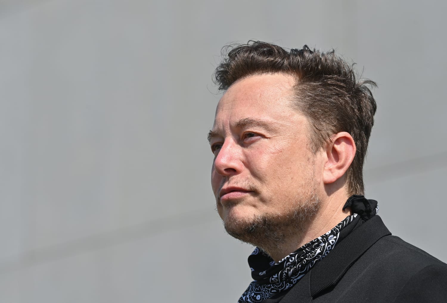 Twitter's first full day under Elon Musk is here, and the mood has already shifted