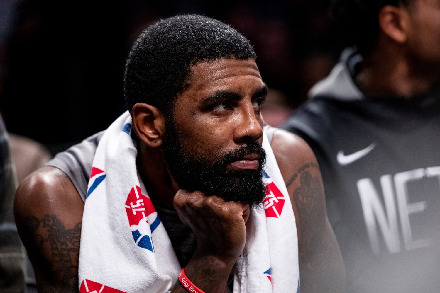 Kyrie Irving needs help not hero worshippers