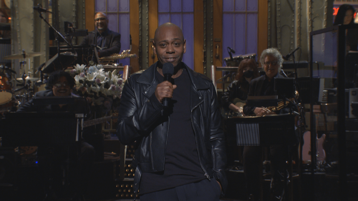 Dave Chappelle, hosting ‘SNL’ for the third time, jokes about Ye’s antisemitic comments and Herschel Walker
