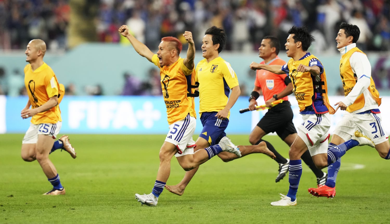 SOCCER/ Japan gets 2 late goals to upset Germany 2-1 at World Cup