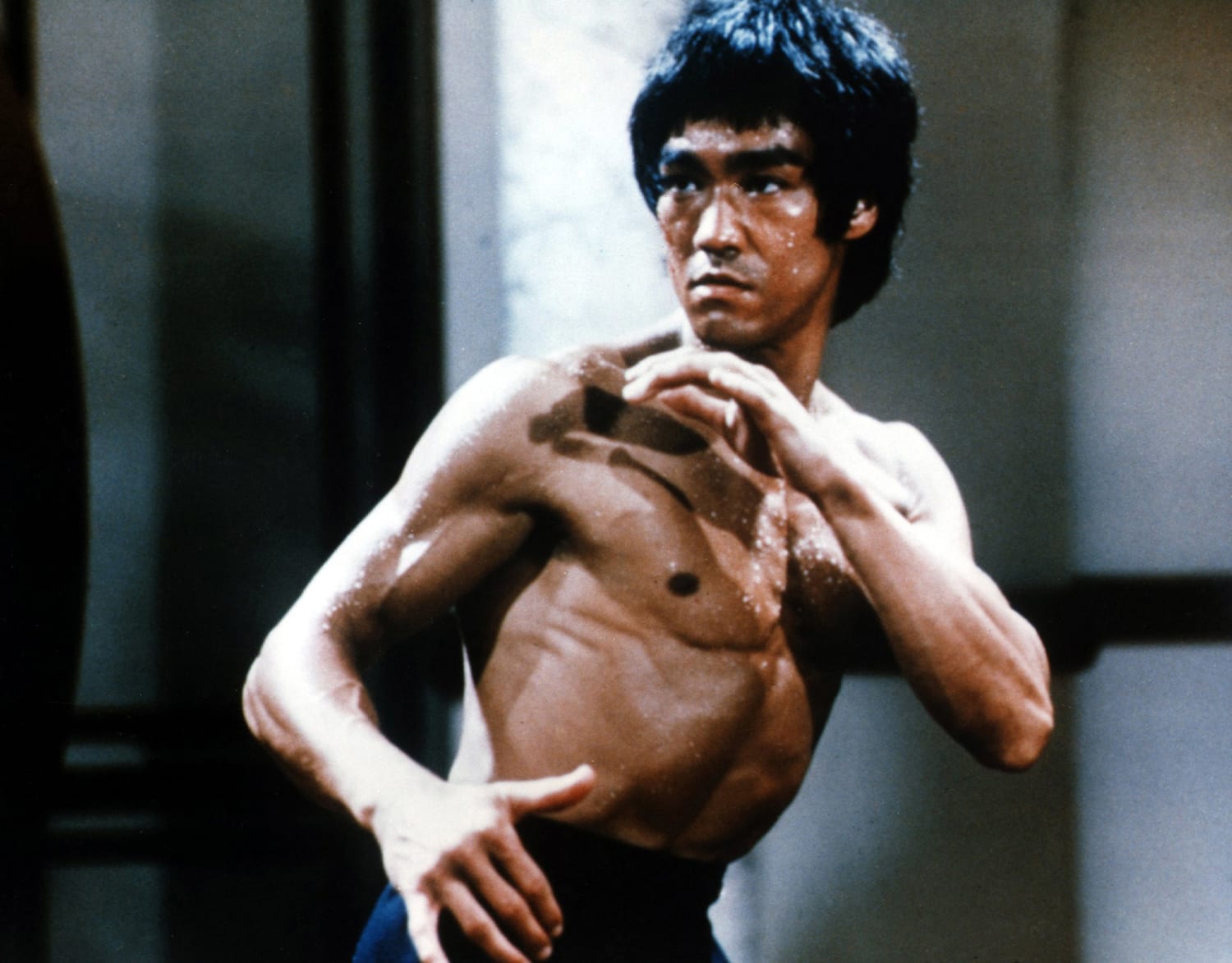 Bruce Lee Biopic Set at Sony: Ang Lee to Direct, Filmmaker's Son to Play  Martial Arts Icon