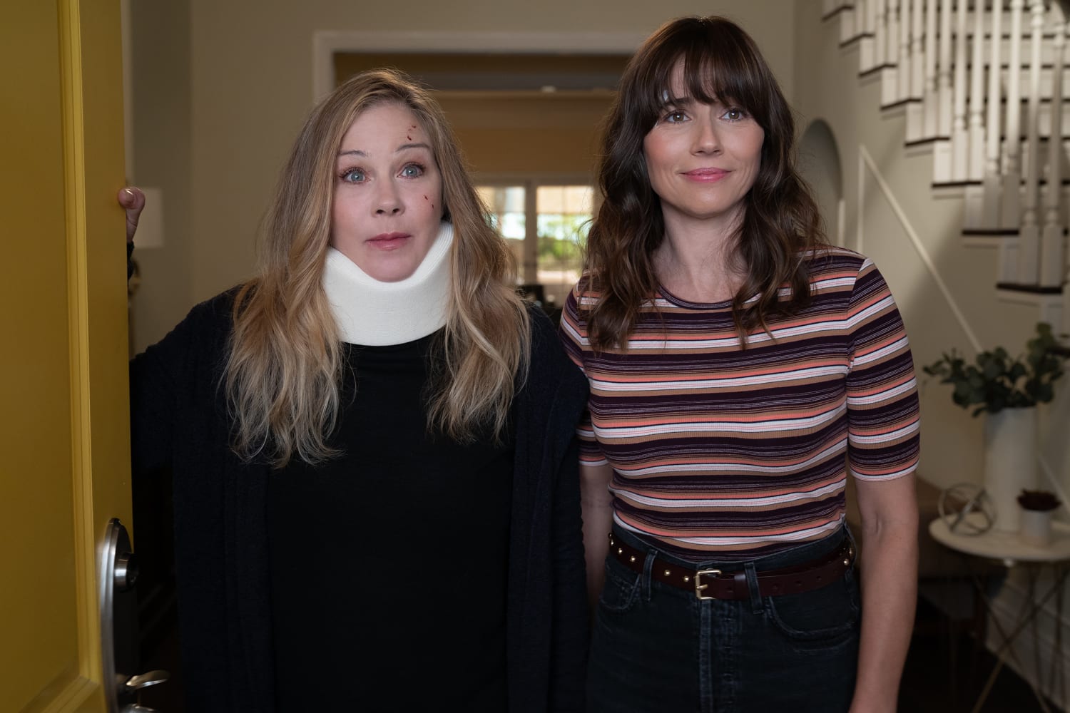 Netflix's 'Dead to Me' Review - Christina Applegate Perfects On