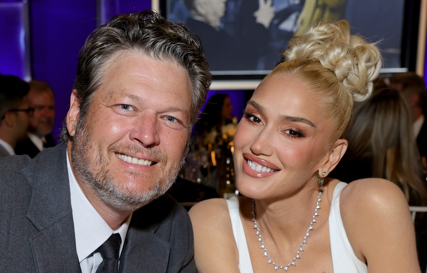 Gwen Stefani Blake Shelton Mc 221103 62ef1c 