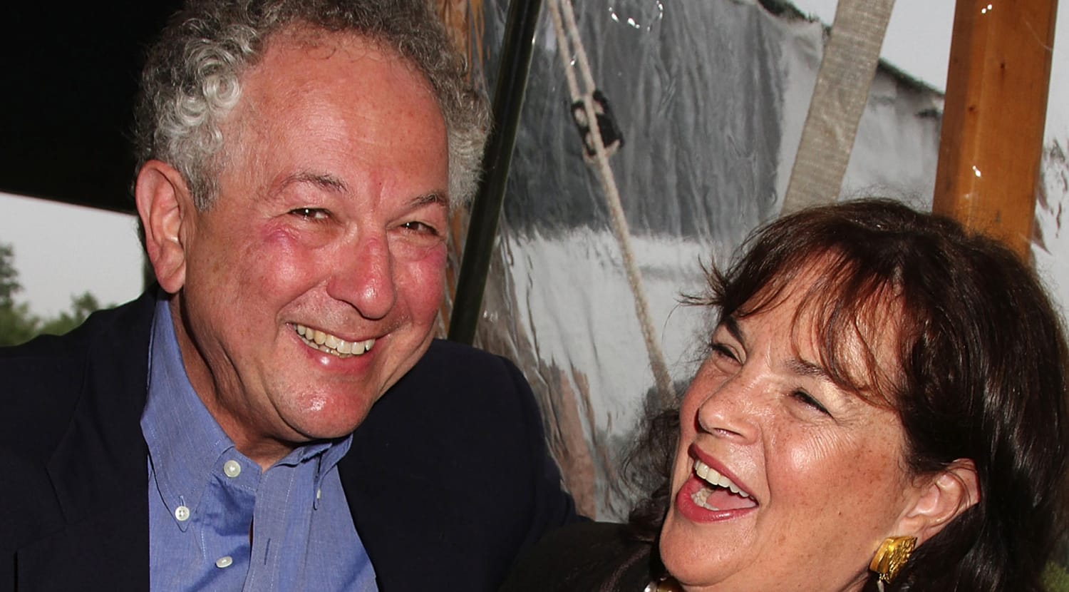 https://media-cldnry.s-nbcnews.com/image/upload/rockcms/2022-11/jeffrey-ina-garten-mc-221102-59bfd8.jpg