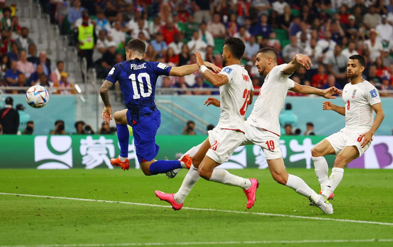 FIFA anunció medidas contra jugadores de Uruguay tras su eliminación del  Mundial