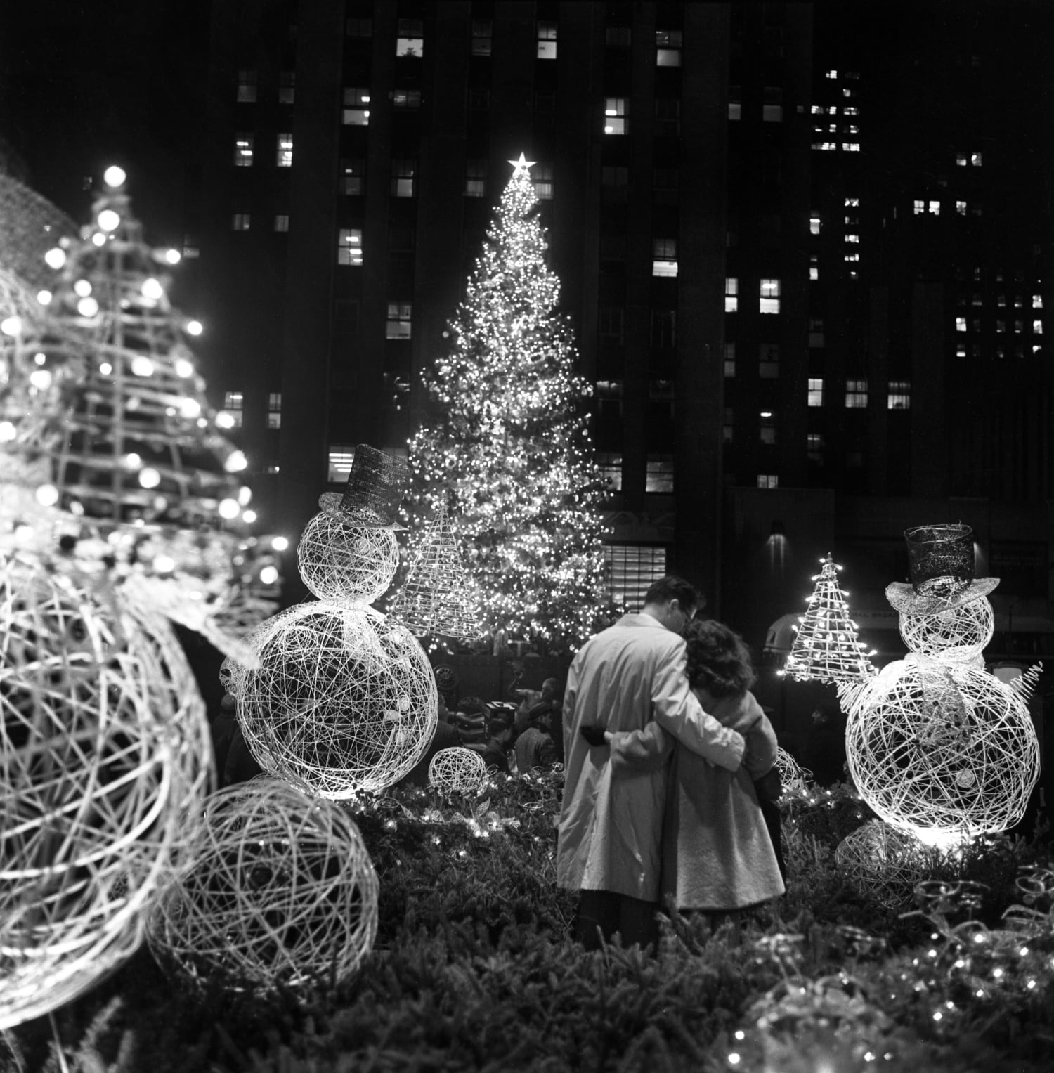 An 82-foot Christmas tree arrives at New York City's Rockefeller Center :  NPR