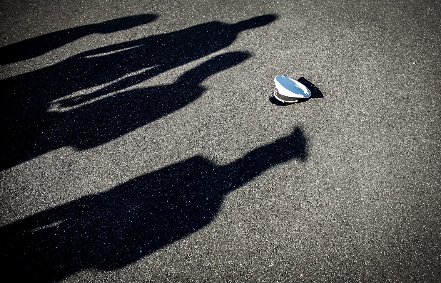 4 Navy sailors assigned to same facility die by apparent suicide within weeks, amid growing concerns of mental health crisis