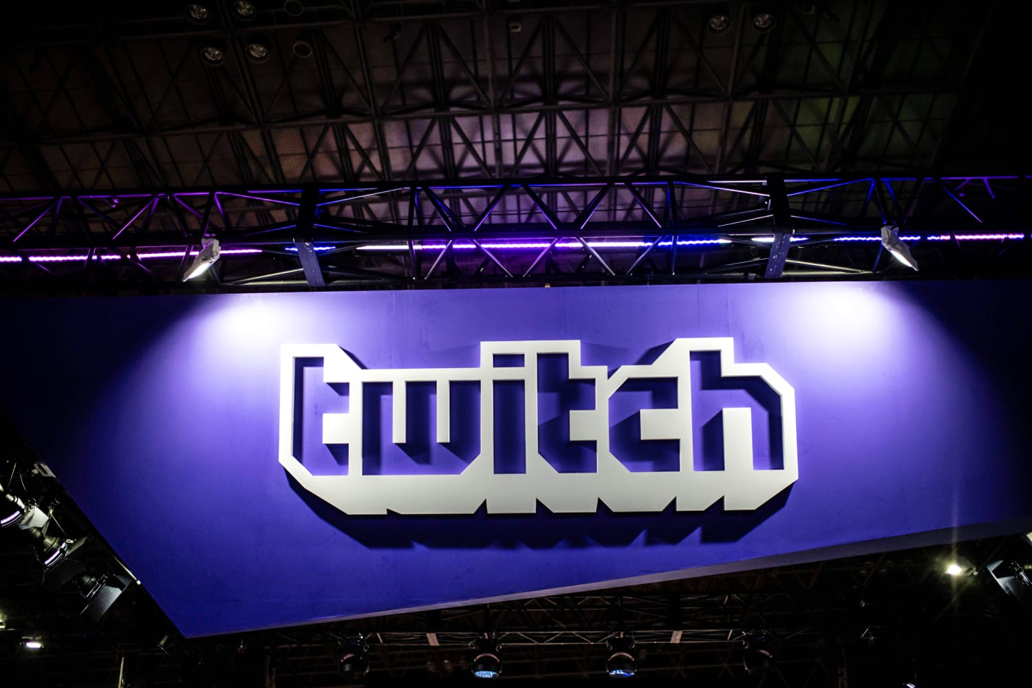 Twitch announces simulcasting as it bleeds big-name talent - Polygon