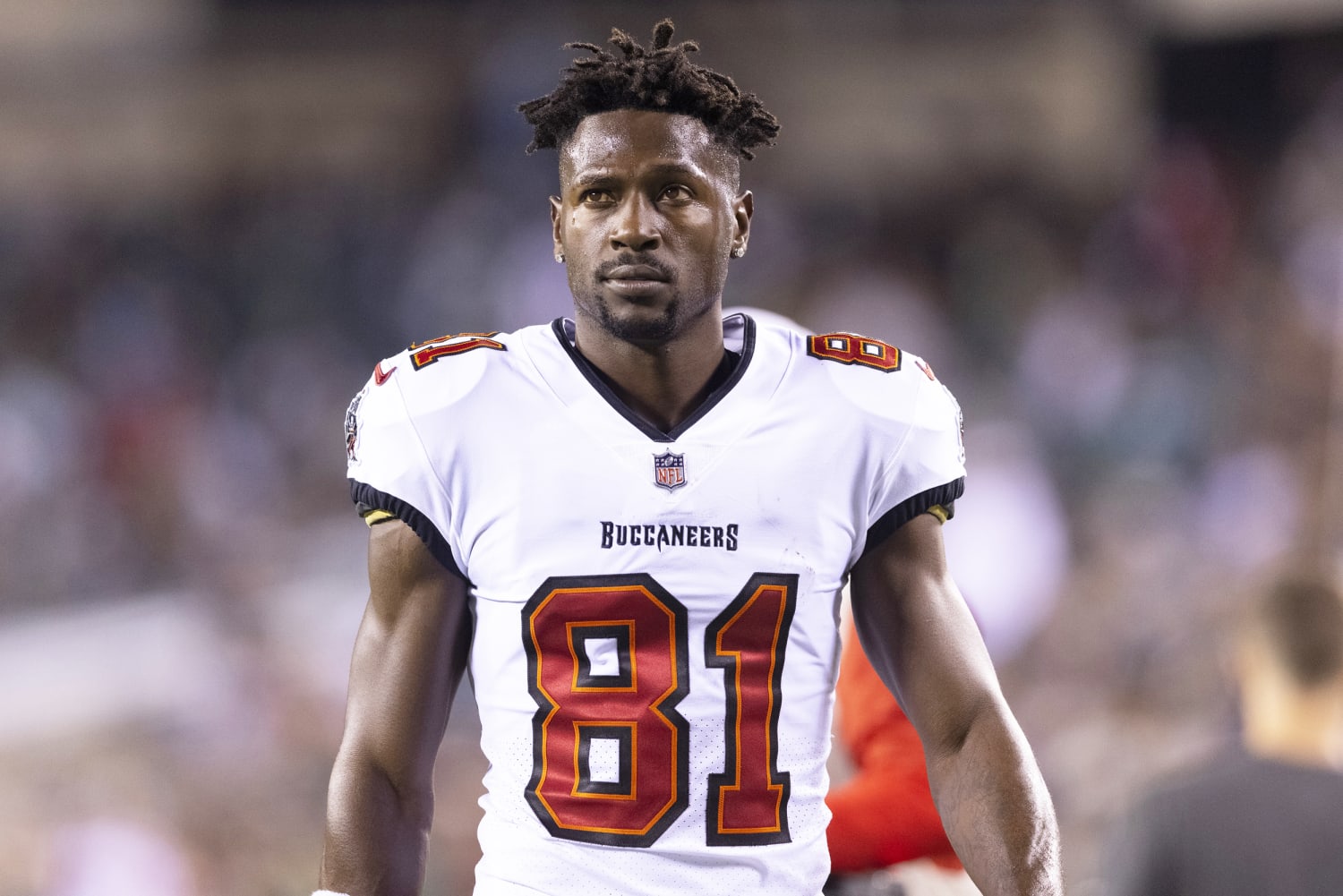 Former Buccaneers receiver Antonio Brown will not face battery