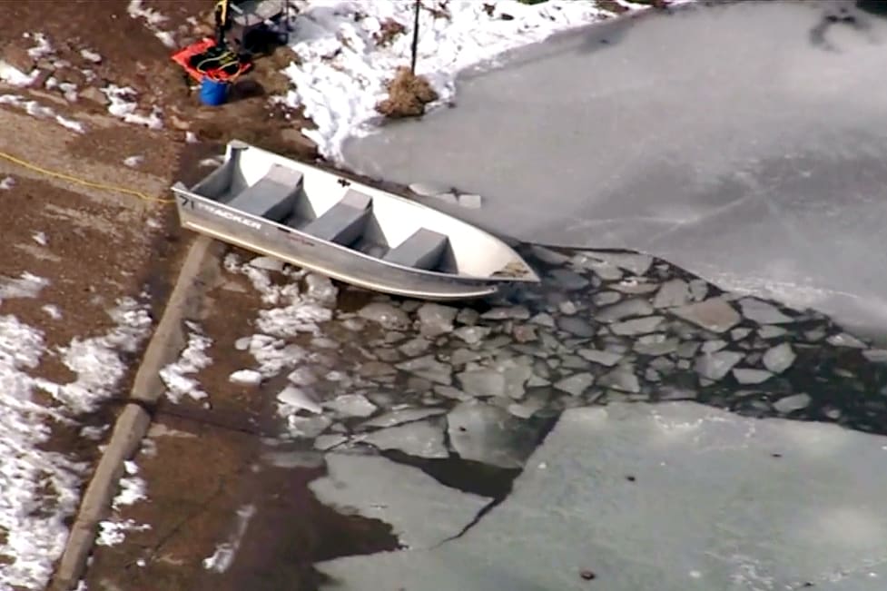 Three dead after falling through ice on Arizona lake