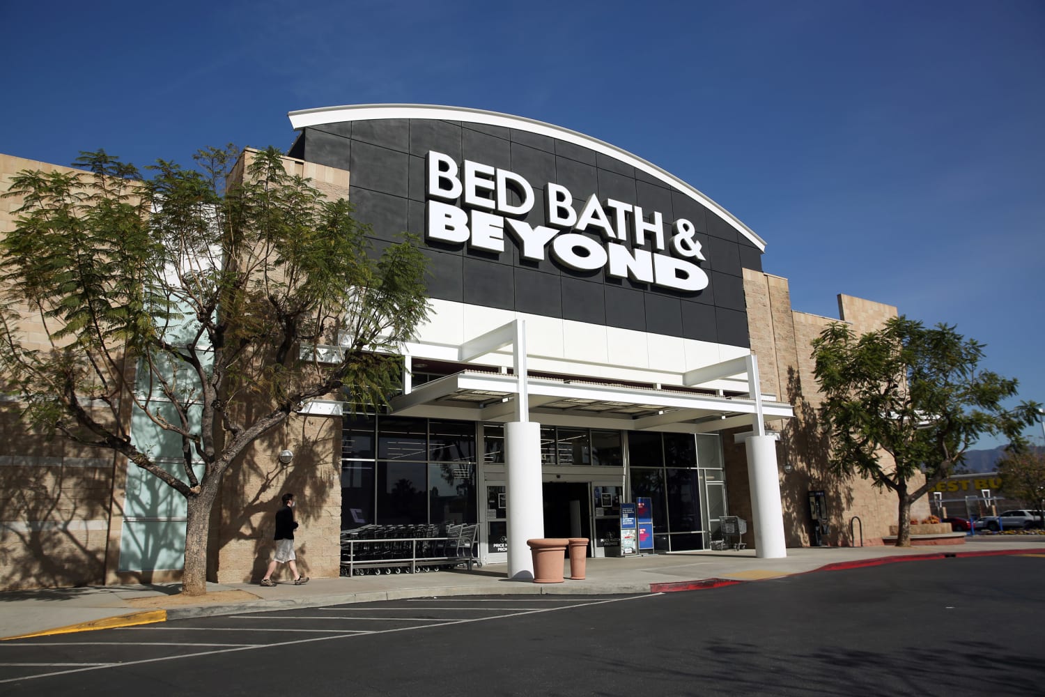 Bed Bath & Beyond closing Fairlawn location as it faces bankruptcy