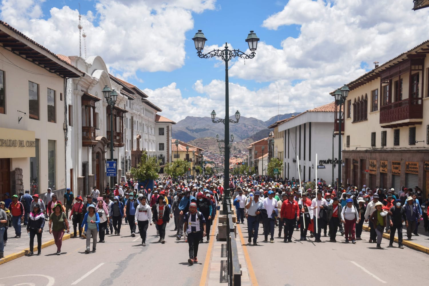 In Peru, thousands march demanding president step down