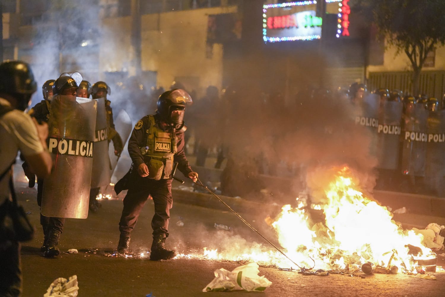 Over 50 injured as protests cause ‘nationwide chaos’ in Peru