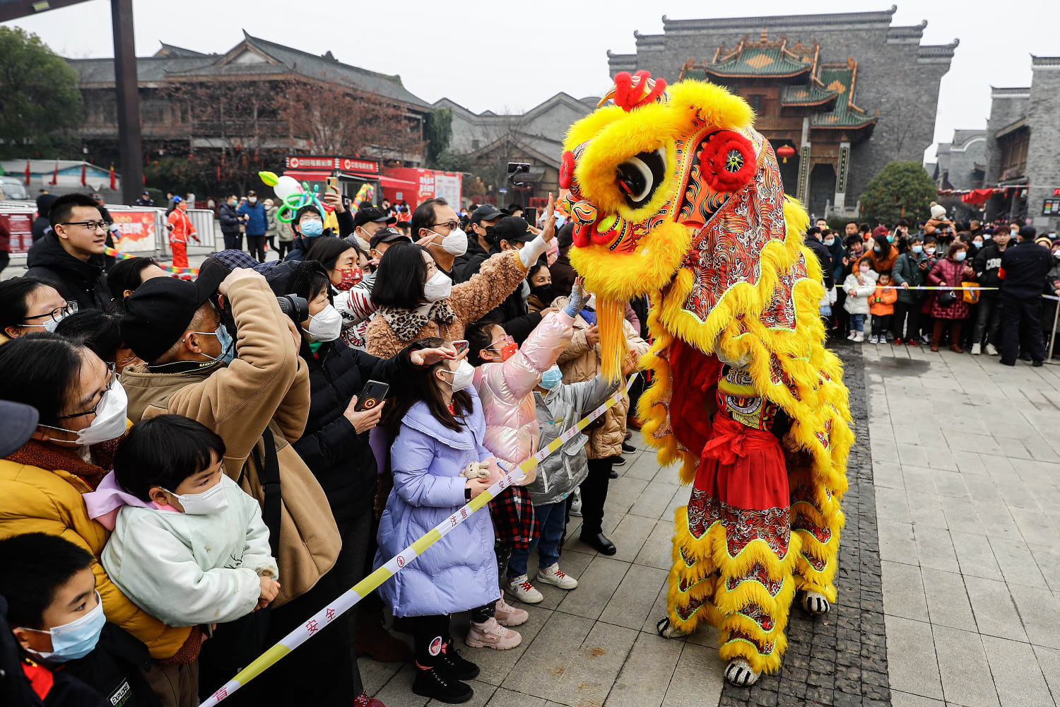 PHOTOS: People across Asia ring in Year of the Rabbit during Lunar New Year  celebrations