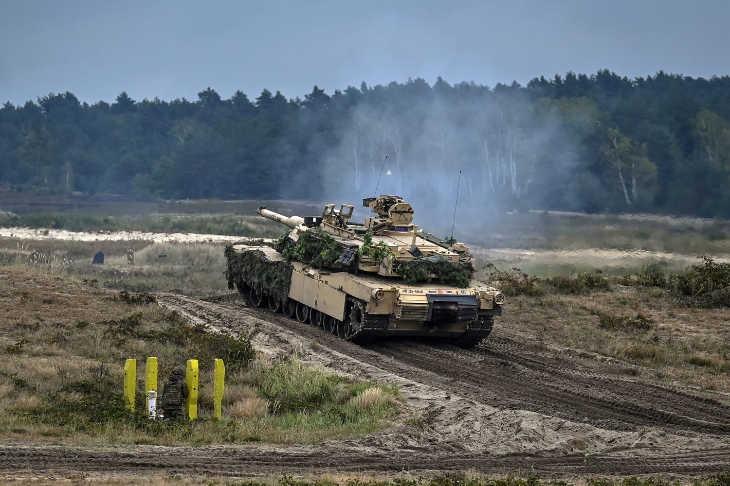U.S. prepares to send Abrams tanks to Ukraine in major reversal for Biden administration