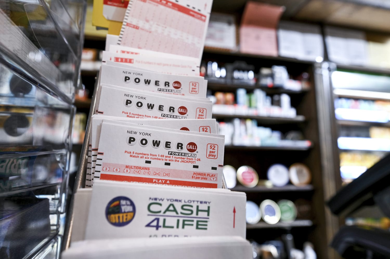 Powerball jackpot grows to $747 million after no winner on Saturday