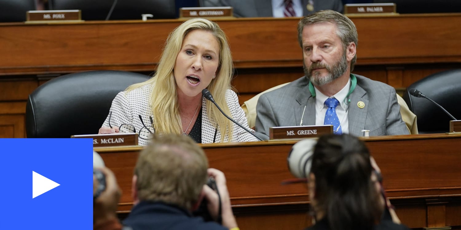 Photo of Marjorie Taylor Greene and Tim Burchett at House Oversight Committee hearing