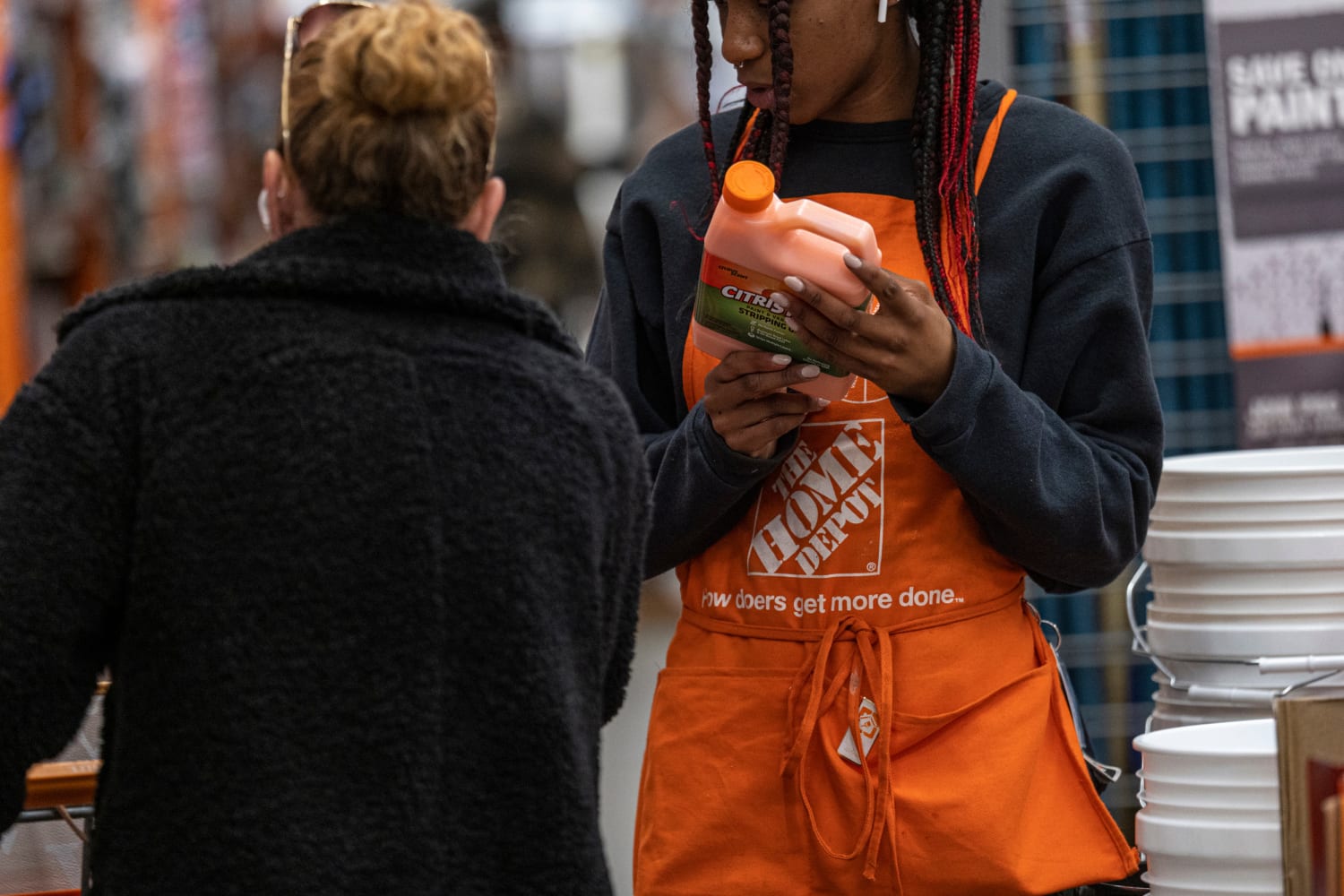 Home Depot raises starting hourly pay to $15 amid ongoing nationwide labor shortage