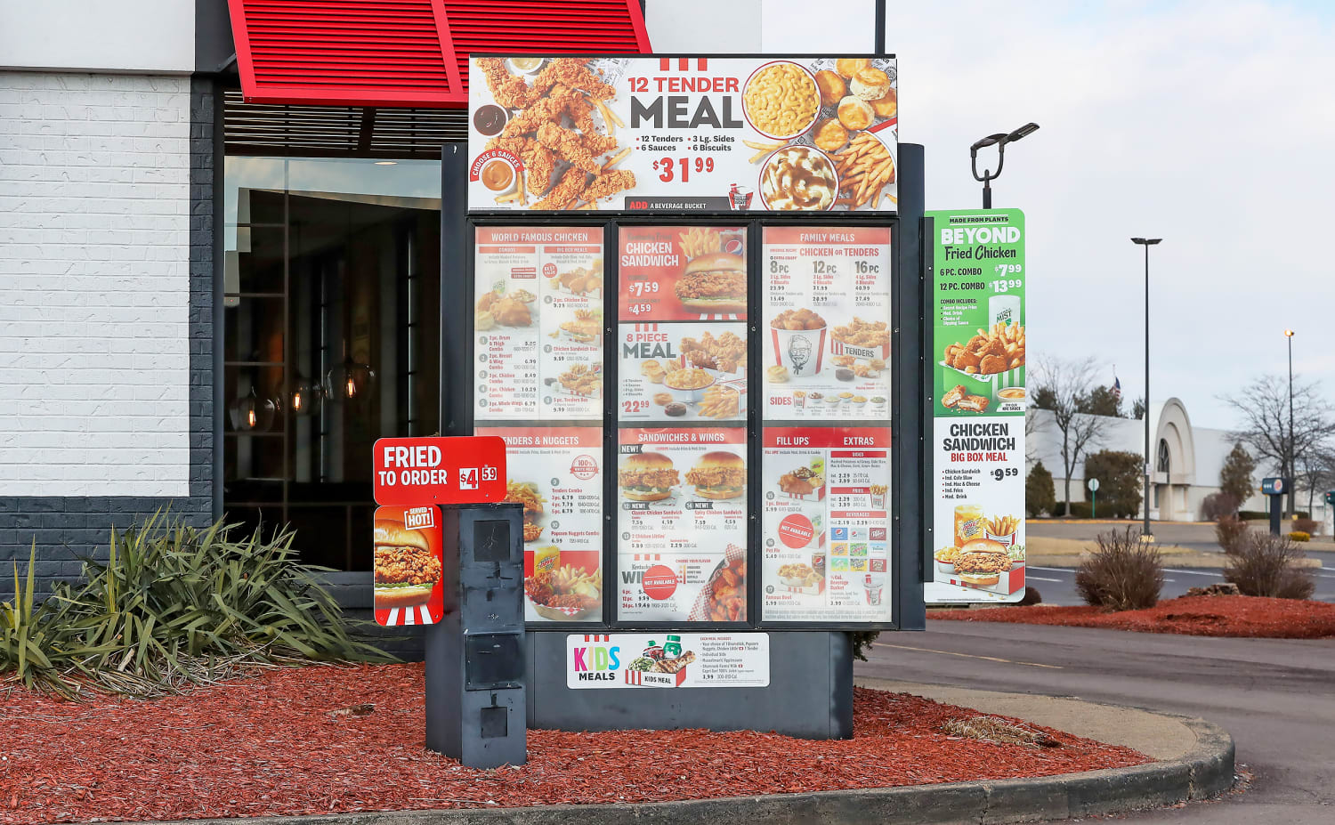 Five KFC discontinued menu items you'll never see at again - and