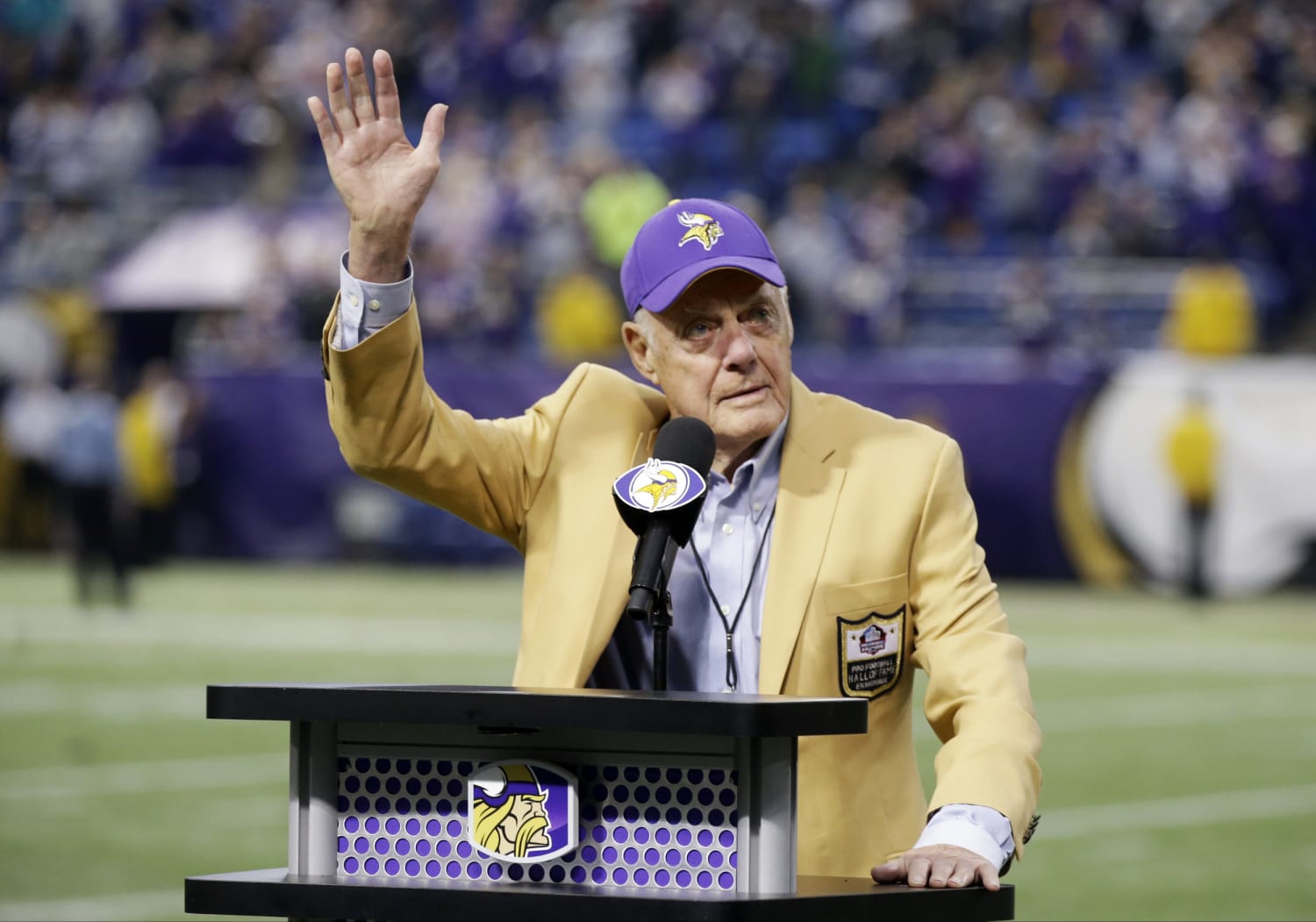 Vikings legends honored for their decade of dominance under Coach Bud Grant  - CBS Minnesota