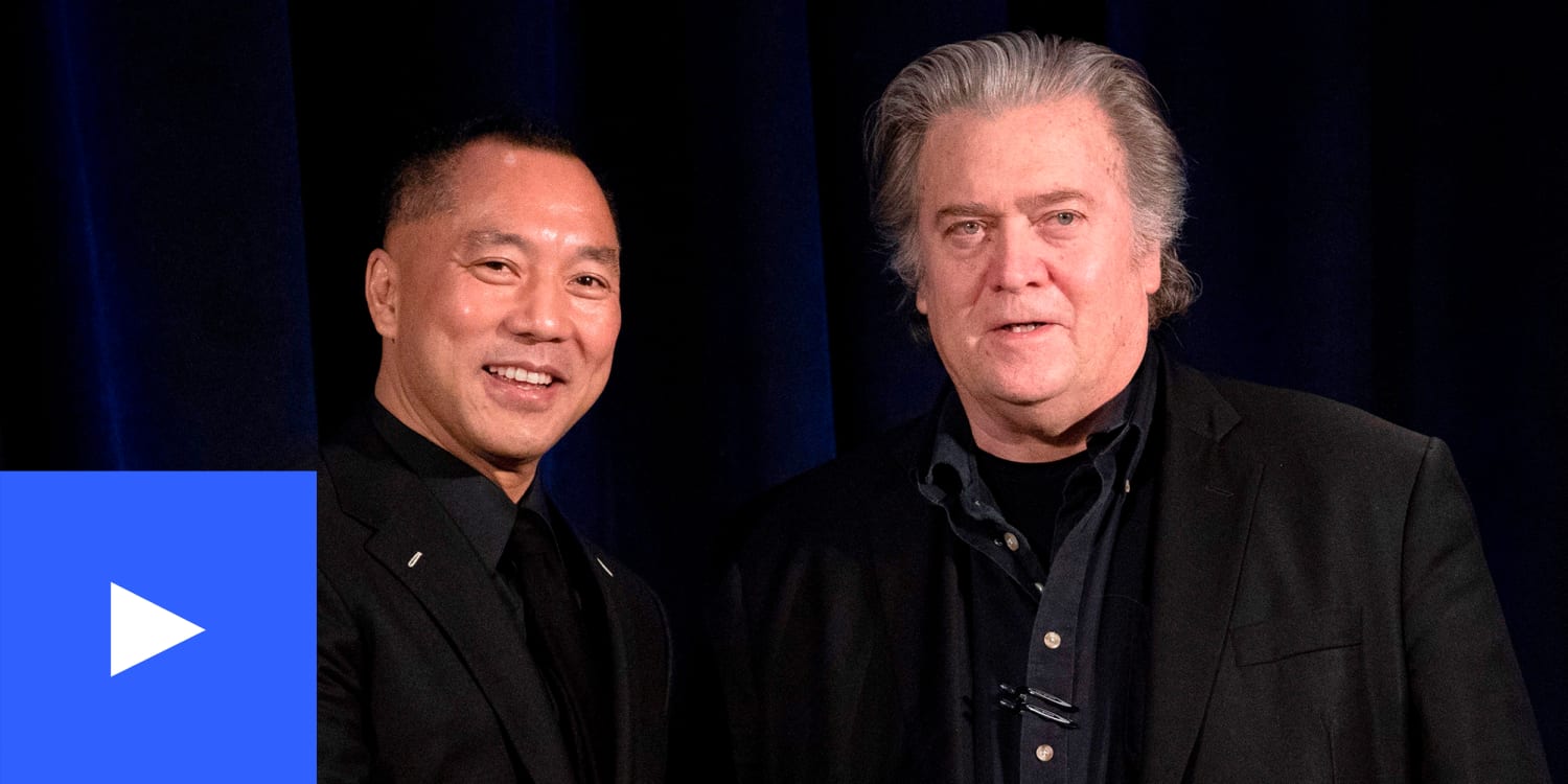 A photo of Guo Wengui and Steve Bannon