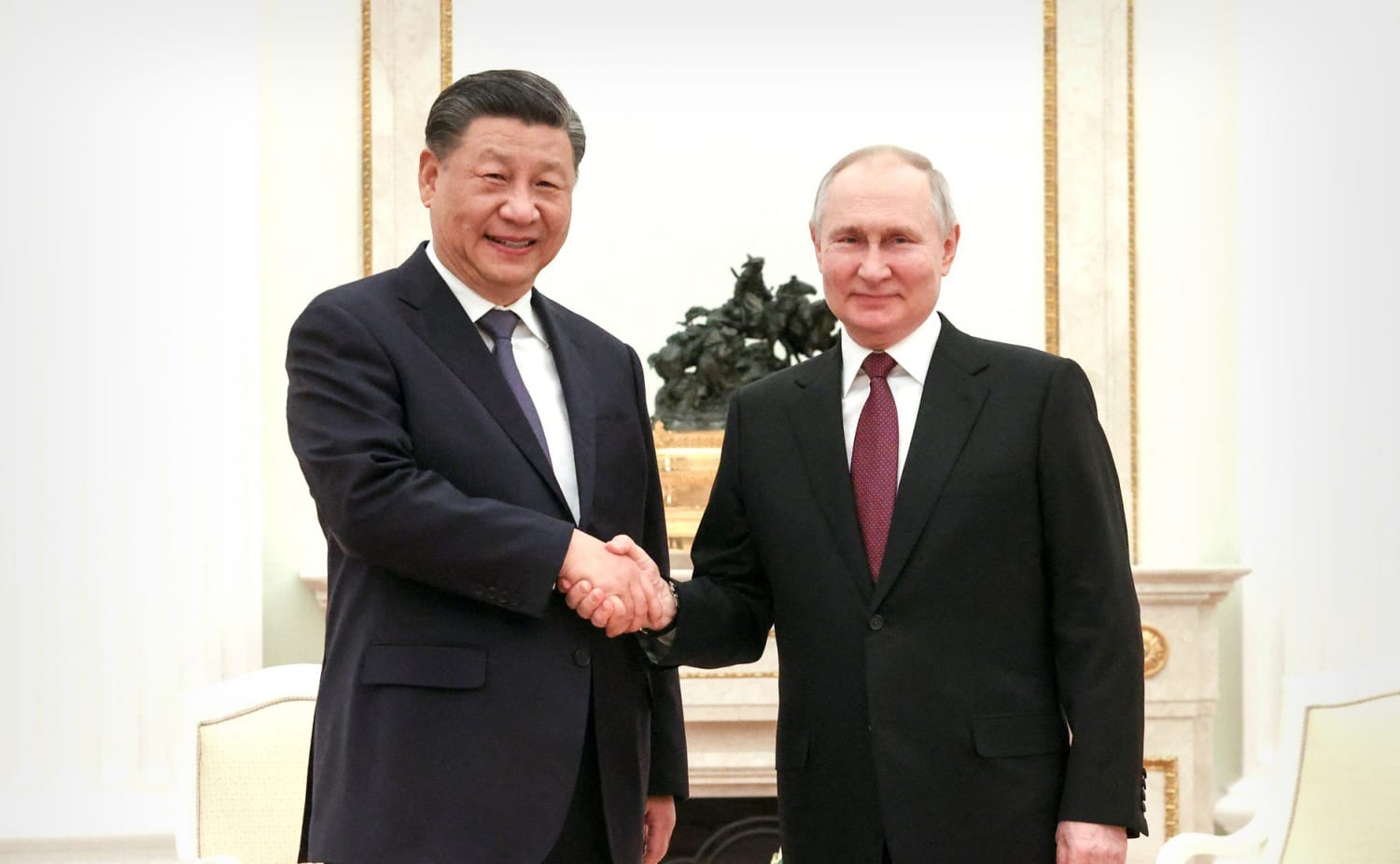 시진핑, 우크라이나 침공 이후 첫 러시아 방문에서 중국을 평화주의자로 선전
