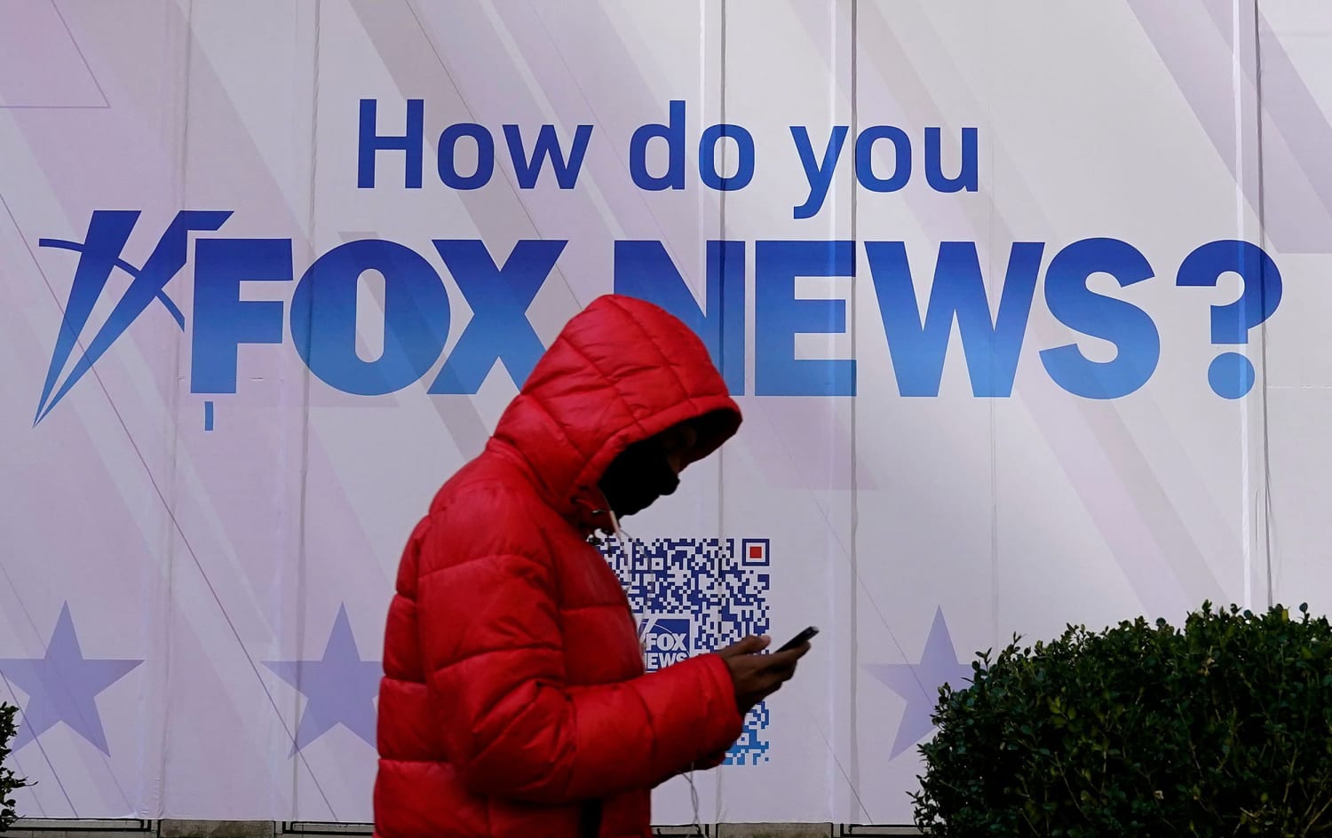 Fox News Producer Sues Network