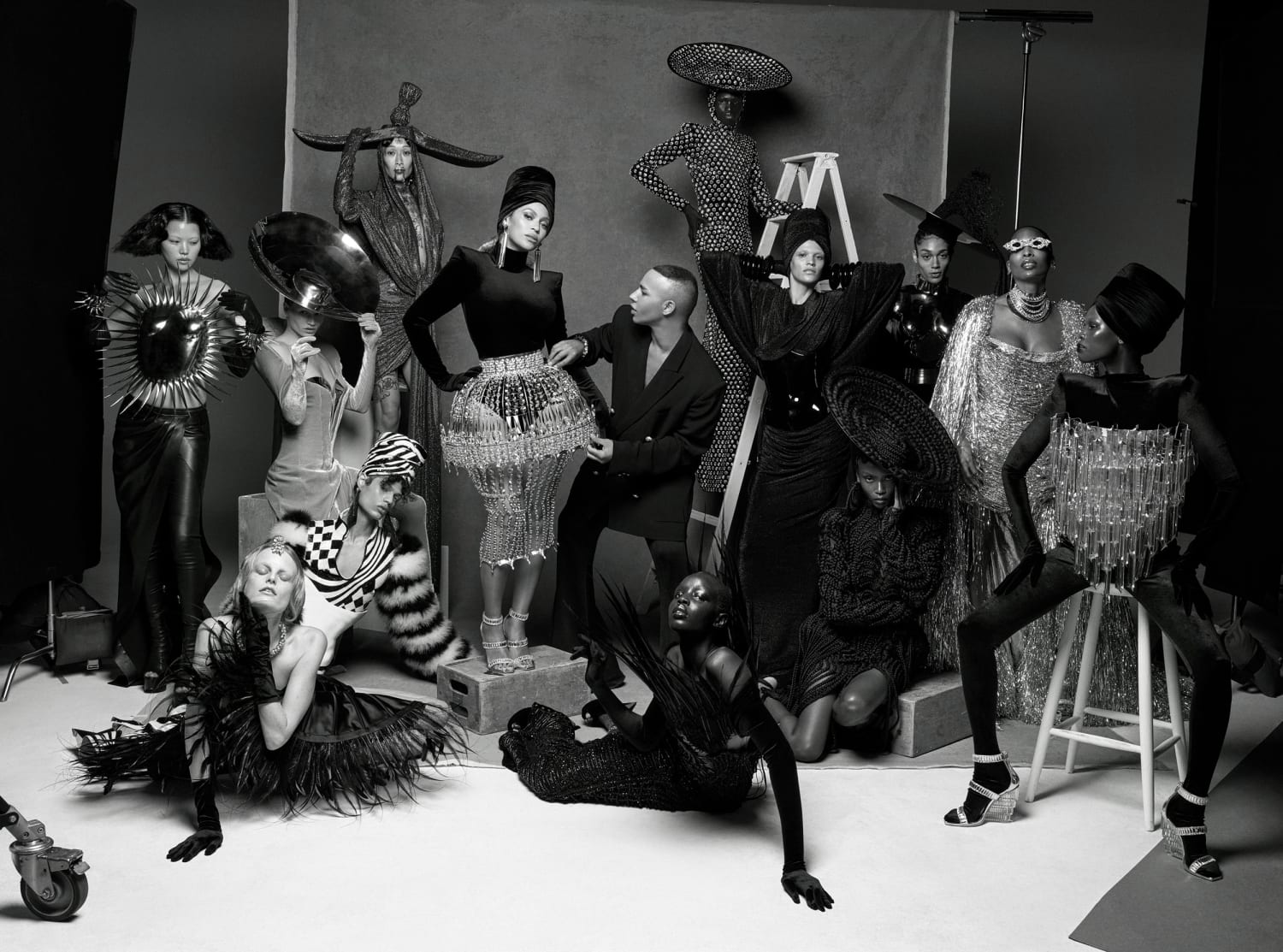 Beyoncé Covers Vogue France in 'Renaissance'-Inspired Dress