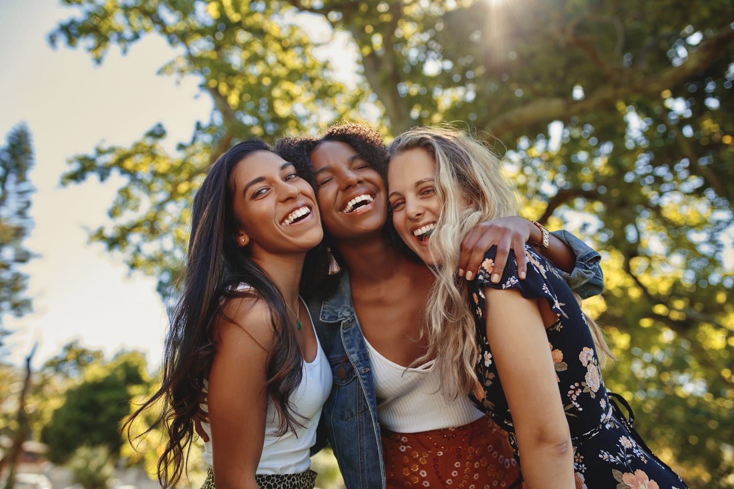 30 Fun Things to Do With Friends - Cheap Friend Dates