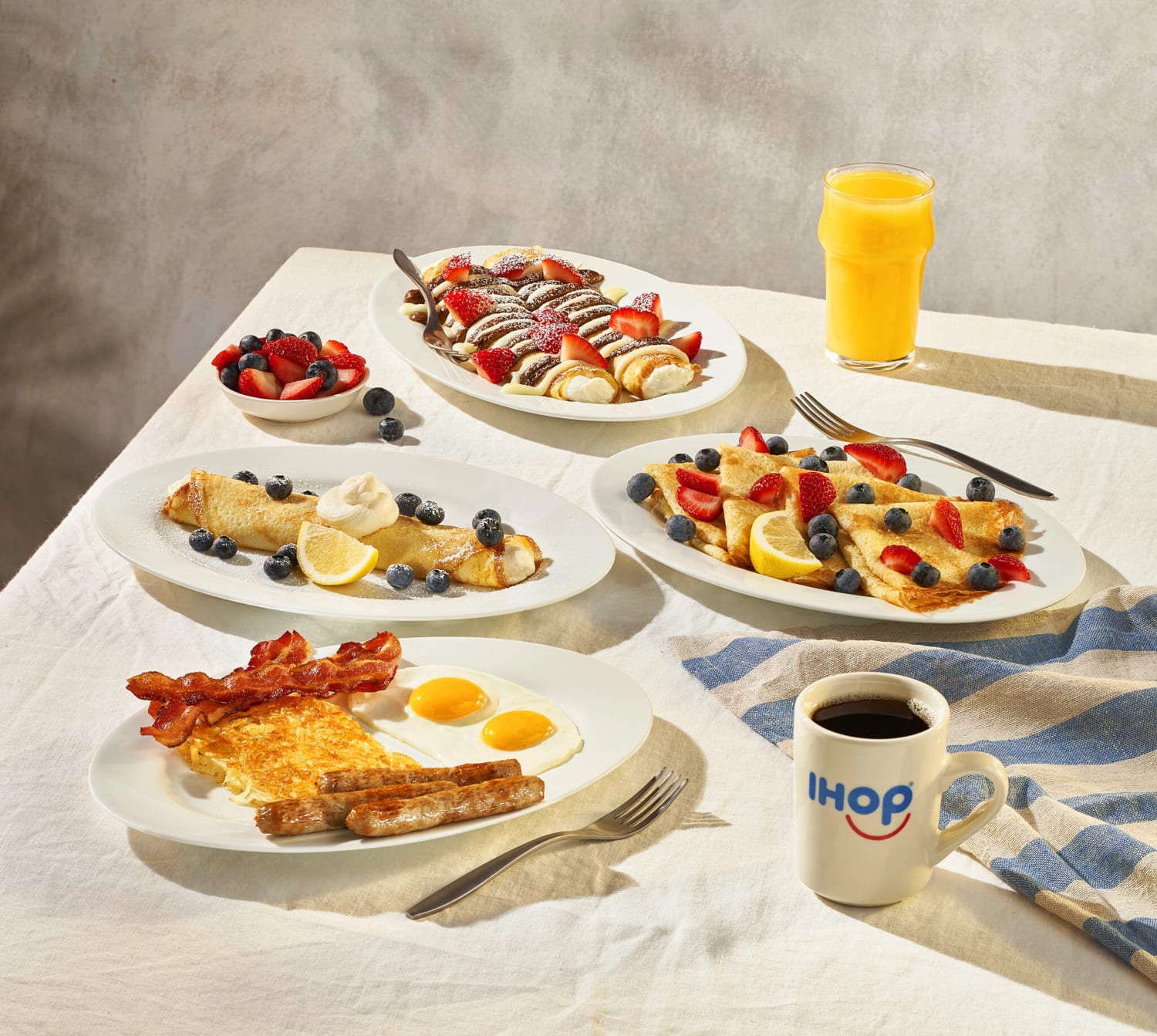 IHOP® Introduces New Sweet and Savory Pancake Tacos to Menus Nationwide