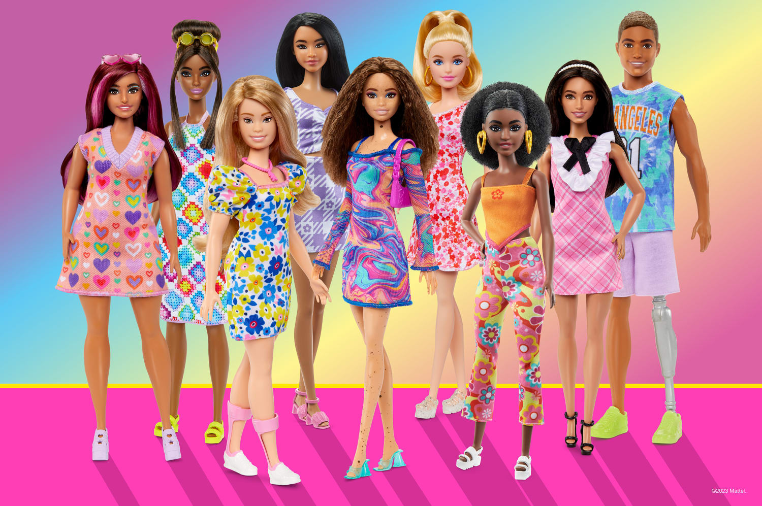 schreeuw bijvoorbeeld radar Mattel Debuts First Barbie With Down Syndrome