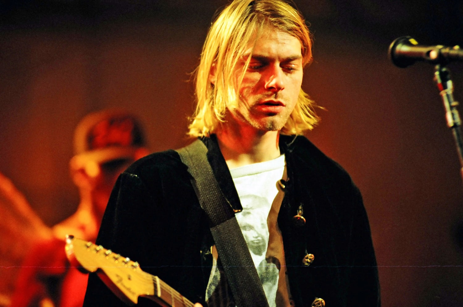Kurt Cobain’s smashed Fender guitar sells for almost $600,000