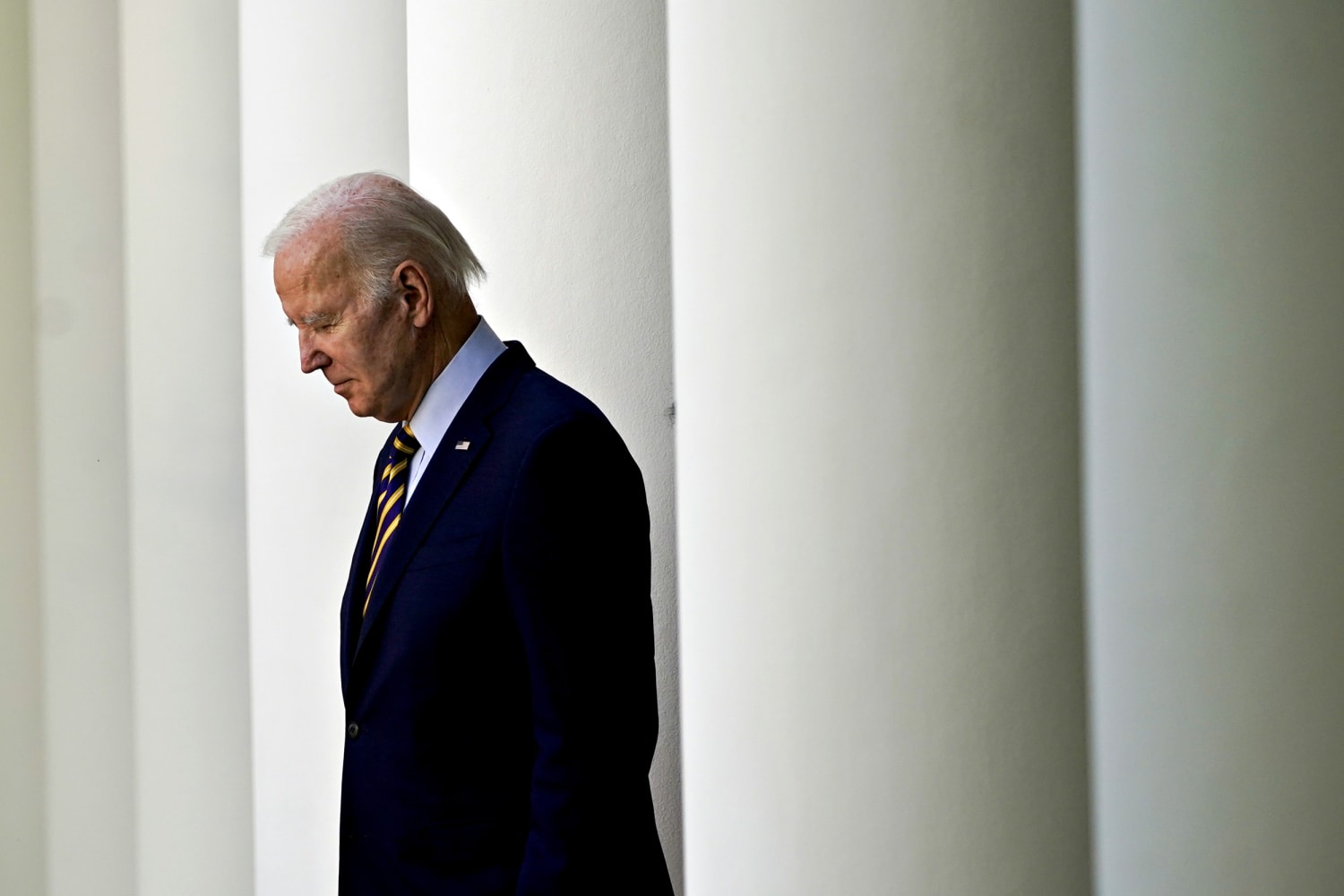 House Democratic angst grows as Biden's debt limit negotiations with GOP drag on