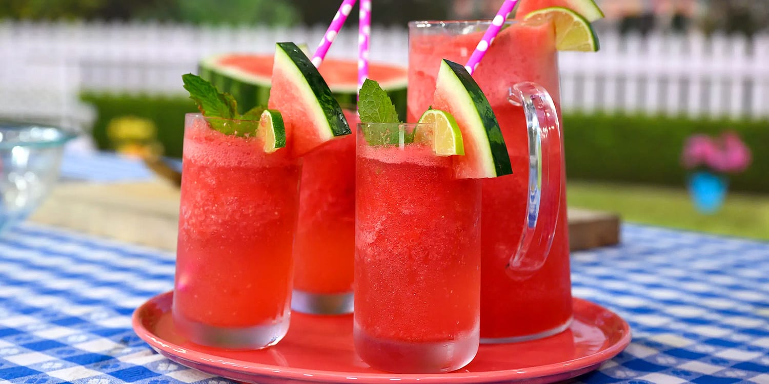 https://media-cldnry.s-nbcnews.com/image/upload/rockcms/2023-05/25-summer-drink-recipes-2x1-zz-230530-946c13.jpg