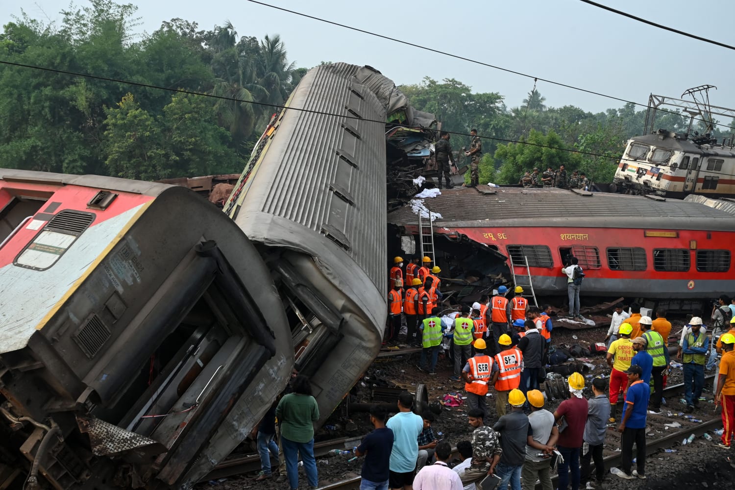 Deadly India train crash blamed on signaling system error