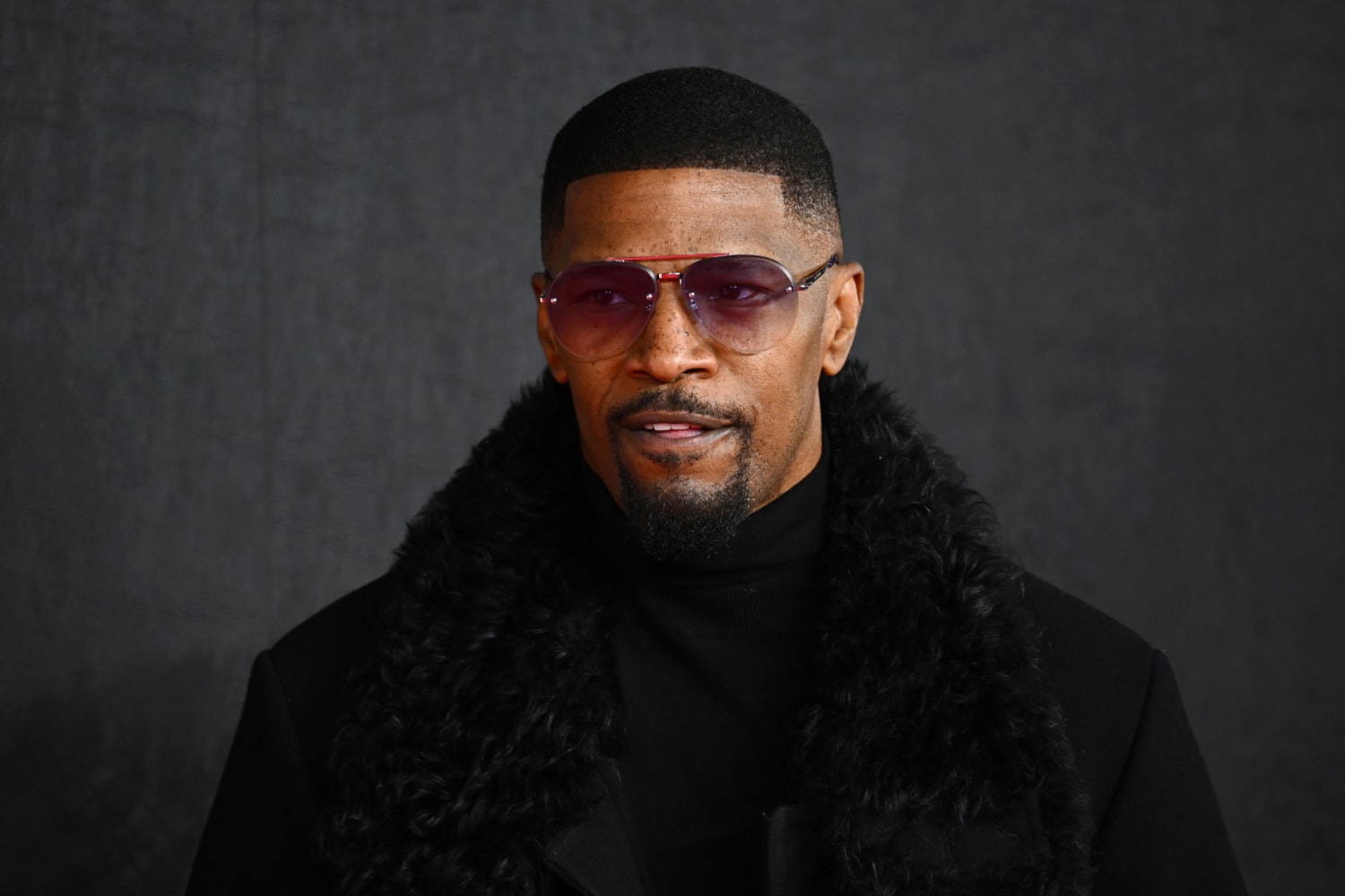 An unsubstantiated claim that Jamie Foxx was hospitalized after a Covid vaccination is going viral