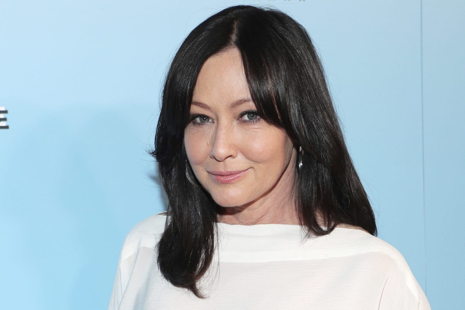 Shannen Doherty reveals breast cancer has spread to her brain in