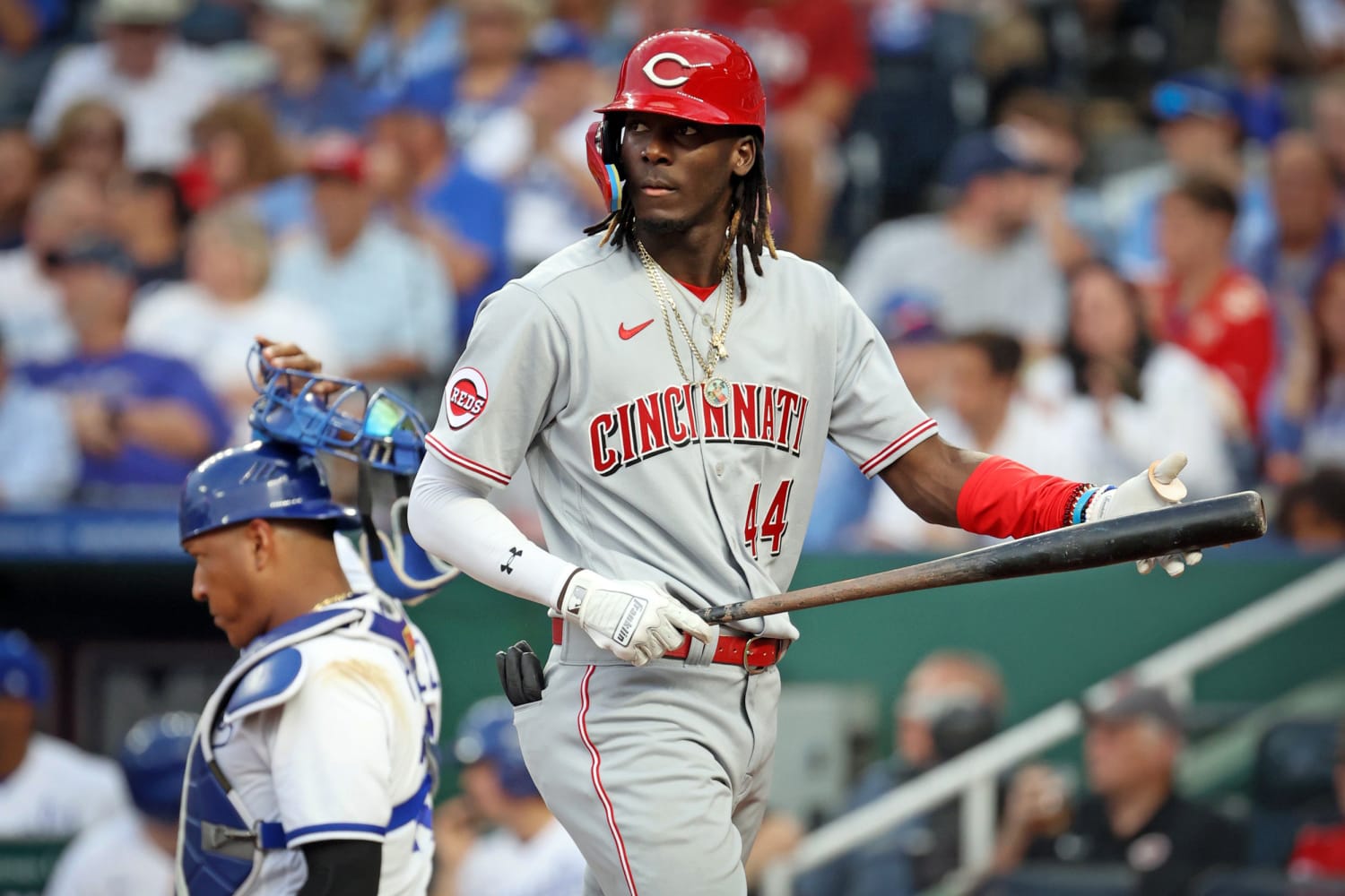 Cincinnati Reds rookie Elly De La Cruz may regret this contract