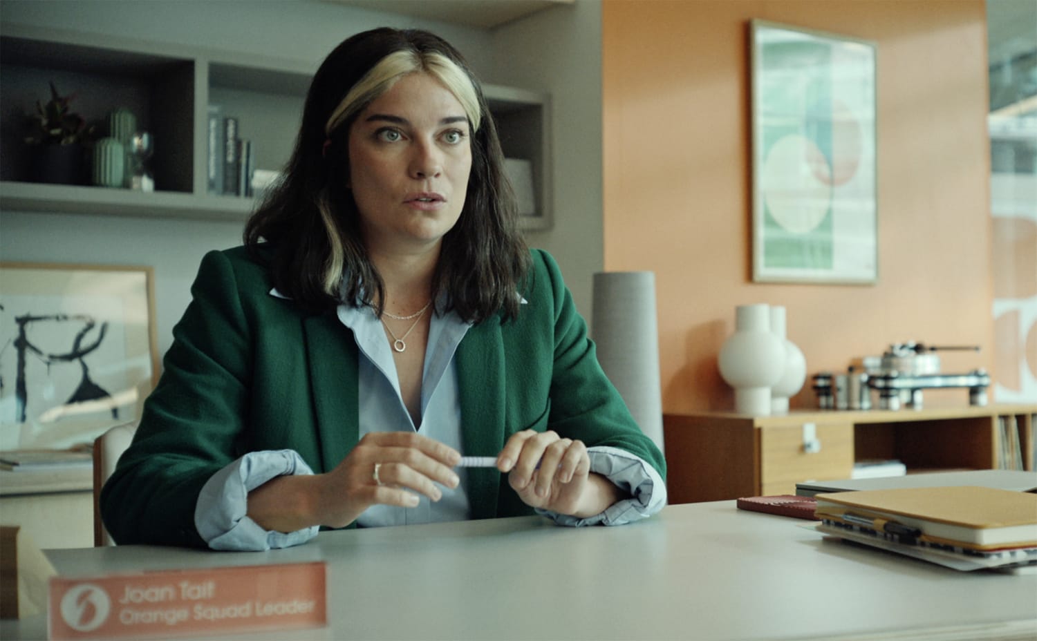 Black Mirror: Annie Murphy, “Joan Is Awful” Director on Timely