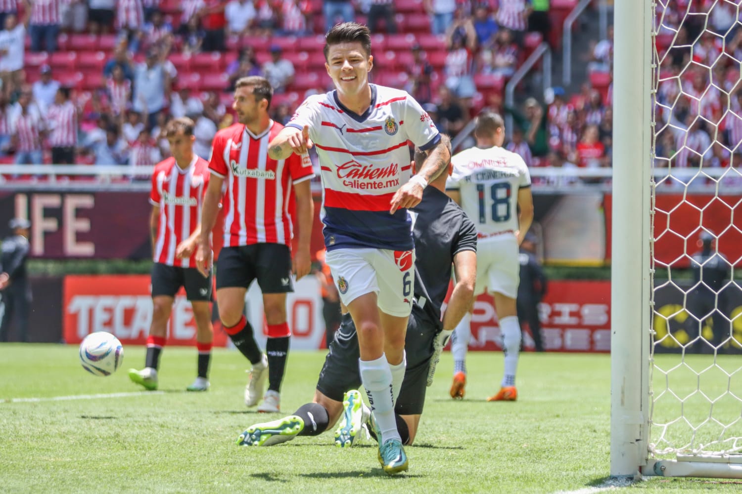 Chivas de Guadalajara jugaría ante Athletic de Bilbao en la